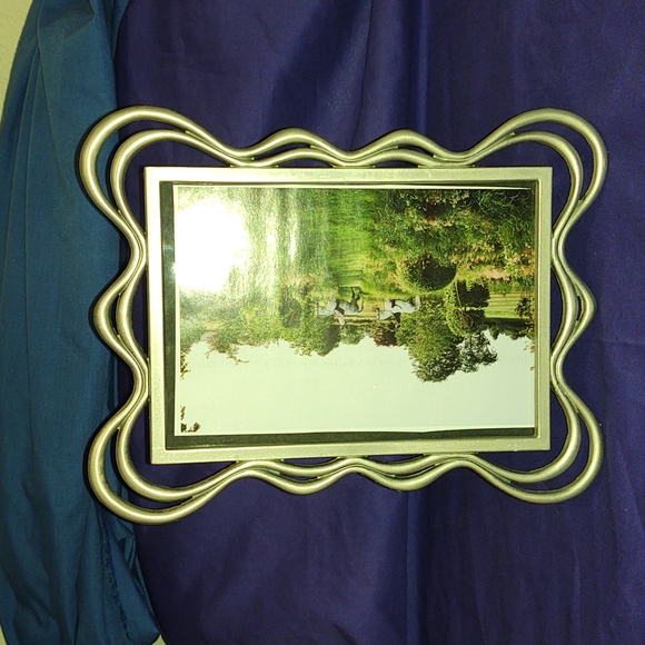 Umbra Brand Brushed Nickel Picture Frame NWOT - Picture 3 of 11